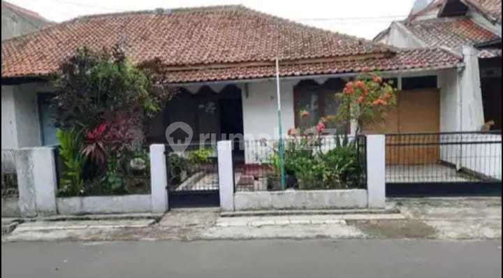 Dijual Rumah Strategis Di Cijawura Girang – Soekarno Hatta Bandung 
