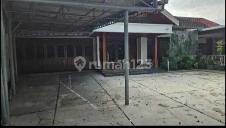 Disewakan Kantor / Rumah Di Mainroad Pahlawan – Bandung 2