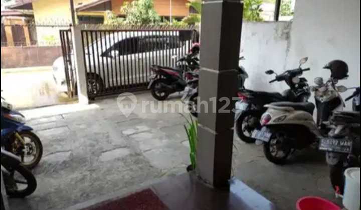 Ready-to-Occupy 3-Story Minimalist House in Arcamanik 2