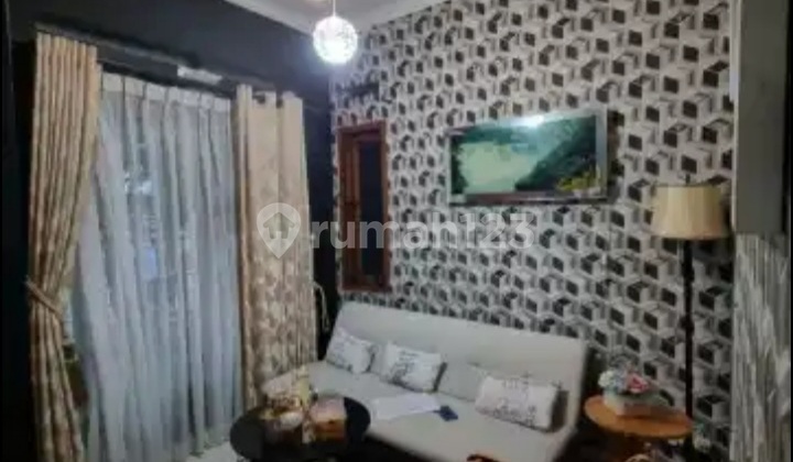 Rumah 2 Lantai Siap Huni Dalam Komplek – Antapani, Jalan Plered 2