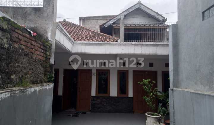 Dijual Rumah Luas & Strategis – Jl. Cibiuk, Moh. Toha Bandung Dijual Rumah Luas & Strategis – Jl. Cibiuk, Moh. Toha Bandung
