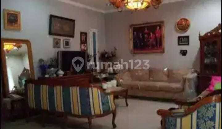 Dijual Rumah 2 Lantai Di Sadang Tengah Raya – Lokasi Strategis Di Sadang Serang! 1