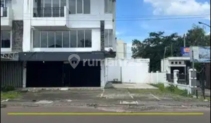 For Rent 3.5 Story Soho – Downtown Bandung (Regol)