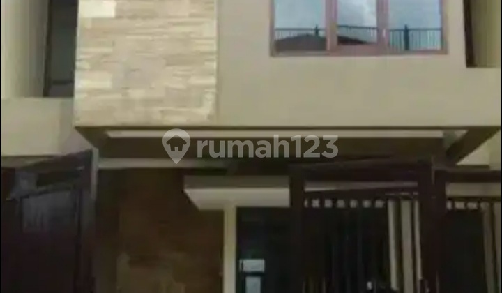 Rumah 2 Lt Siap Huni Lokasi Strategis Arcamanik