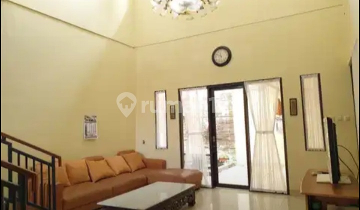 Disewakan Rumah Semi Furnished Di Komplek Setiabudi Regency  2