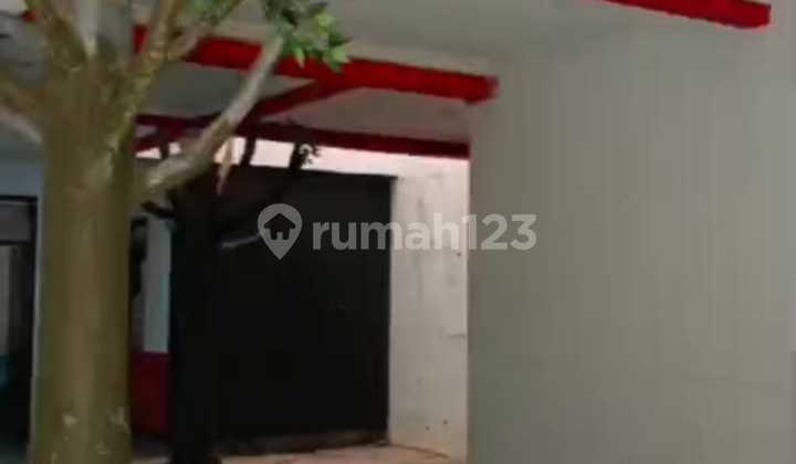 Rumah 2 Lantai – 2 Muka Di Jalan Subang Raya Antapani