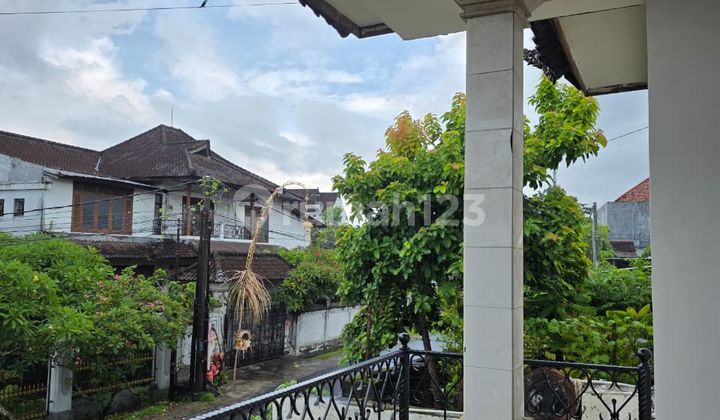 Rumah 2 Lantai Disewakan di Gatsu Barat 2