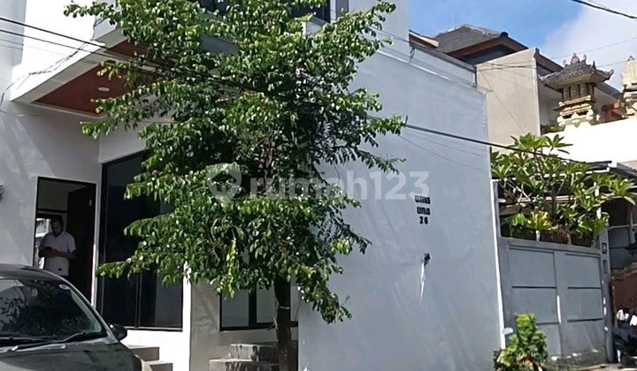 For Rent 2.5-Story House in Canggu Tourism Area