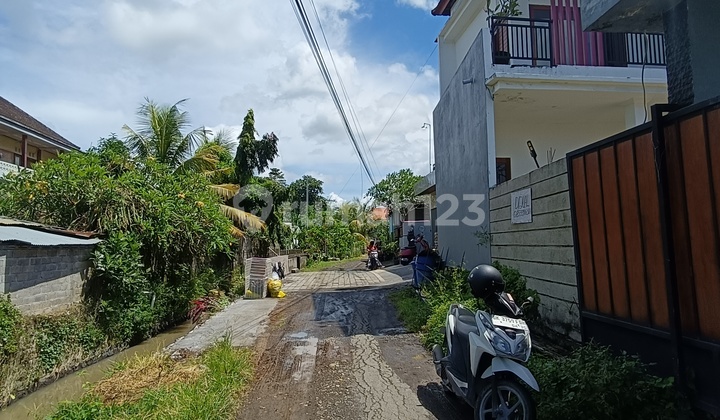 Rumah 2 Lantai Dekat Rumah Sakit Umum Badung Bali 2
