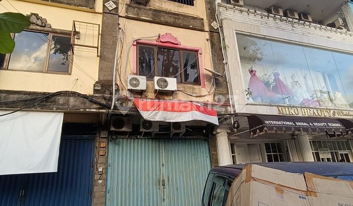 For Sale or For Rent Shop House, Near Level.21 For Sale or For Rent Shop House, Near Level.21