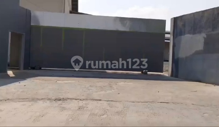 Gudang Ex Pabrik – Lokasi Strategis Cikupa, Tangerang Gudang Ex Pabrik – Lokasi Strategis Cikupa, Tangerang