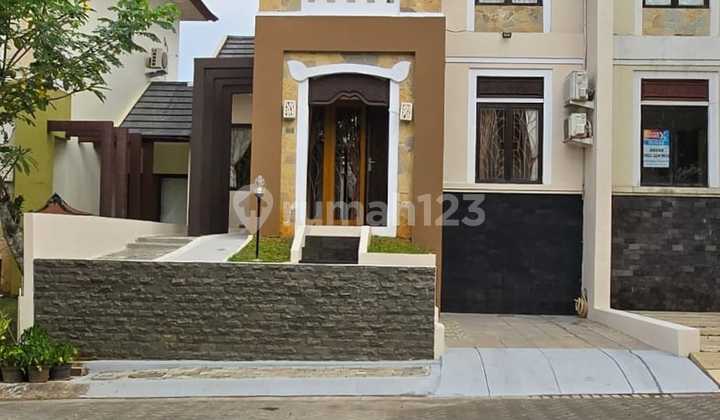 Rumah Samping dan Mepet Bsd Harga Dibawah NJOP Full Renovasi Rumah Samping dan Mepet Bsd Harga Dibawah NJOP Full Renovasi