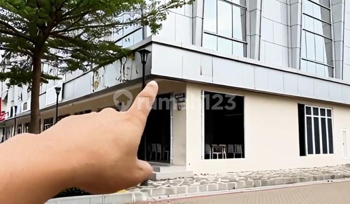 For Sale 3-Story Attached Shop House in PIK 2 (Laviera)