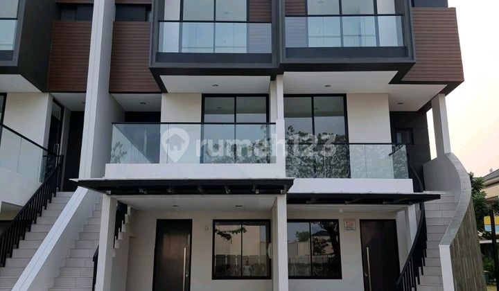 Dijual Rumah Cluster Piano , Golf Island Pik Rumah