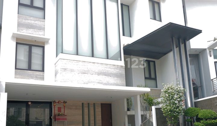 Dijual Rumah Mewah Di Cluster Kayara Pik 1 SHM Rumah