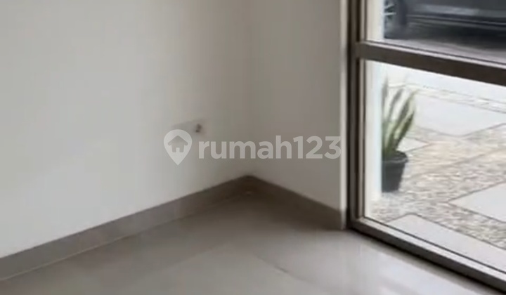 Dijual Rumah Di Scarlett Pik 2 ( 6x 12.5 M ) 2