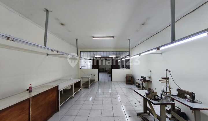 Warehouse and Office Very Good in Kopo Bihbul