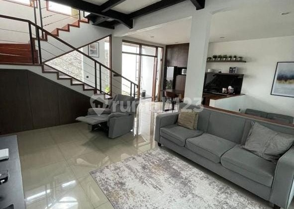 Rumah Bagus di Setra Duta Cemara, Bandung