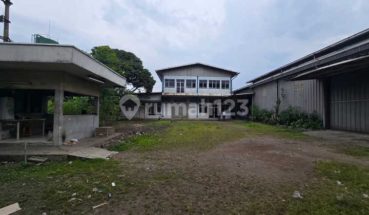 Gudang Mandiri di Komplek Industri Leuwigajah Dekat Tol