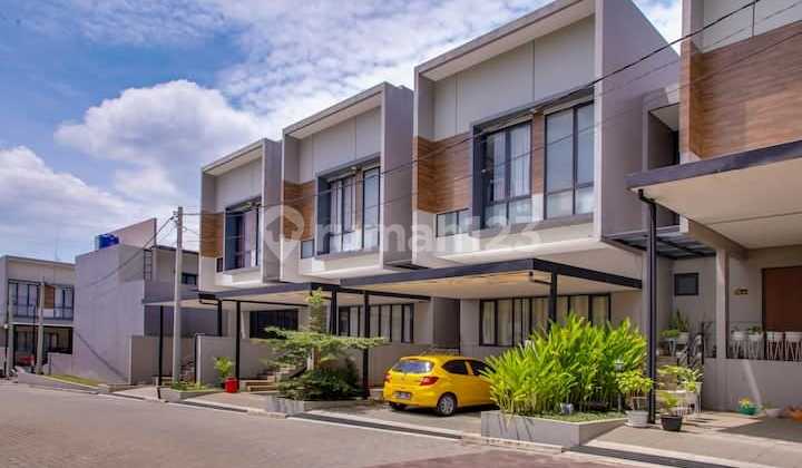 Minimalist House Very Good in Pondok Hijau Cluster Tulip