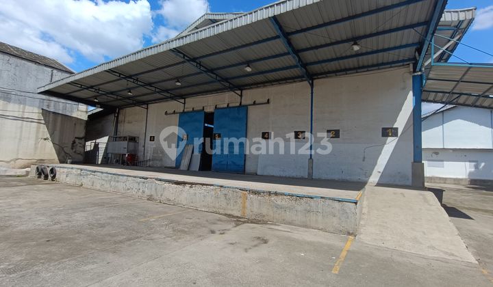 Warehouse for Rent in Cisalak, Cheap and Good Warehouse for Rent in Cisalak, Cheap and Good