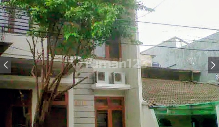 House in Kelapa Gading, Hibrida Complex