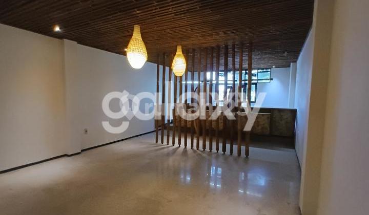 For Rent: Kedungdoro Street Downtown Shop House 2