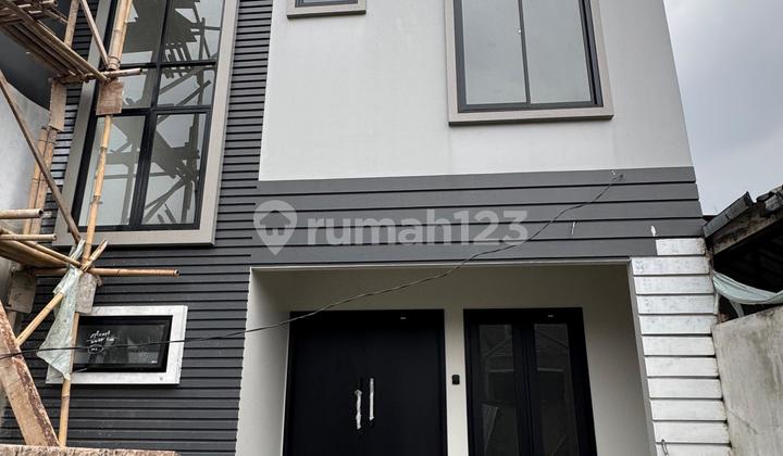 Dijual Rumah New Minimalis Modern Griya Loka Sektor 1.3 Dijual Rumah New Minimalis Modern Griya Loka Sektor 1.3
