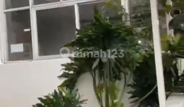 Dijual Rumah Bagus Di Garden Sawangan, Unfurnished. Dijual Rumah Bagus Di Garden Sawangan, Unfurnished.