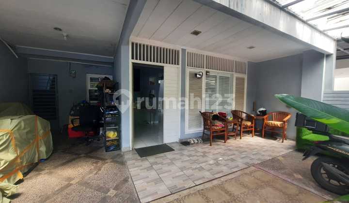 Rumah Layout Dan Pencahayaan Bagus Di Bona Indah Dijual Cepat