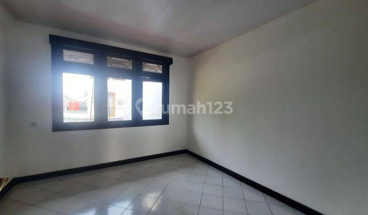 Rumah Bagus Baru Renovasi di Pangkalan Jati. Unfurnished 2