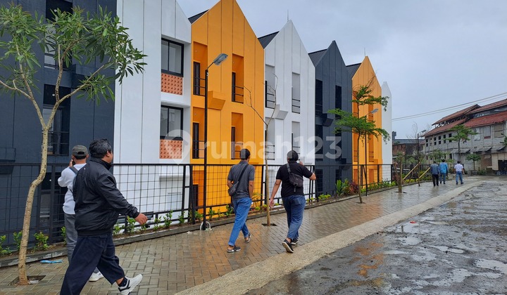 One Step Away Kost ******** Bogor ******** Female Students