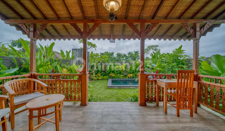 Joglo Mambal Villa Rental: Private Pool & Rice Field View