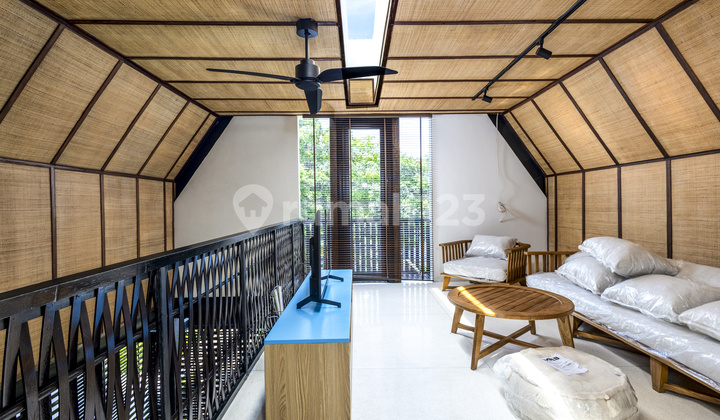 Freehold/Leasehold 4BR Villa Canggu | 3-Storey Near Echo Beach