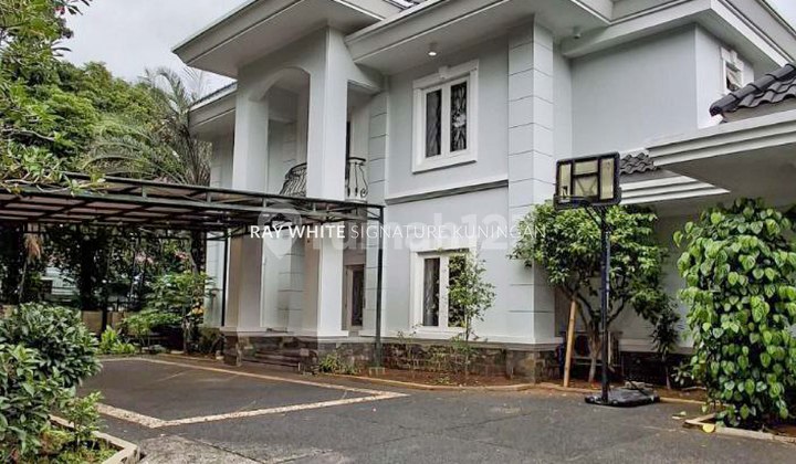 Dijual Rumah Mewah Siap Huni di Kawasan Elite Kebayoran Baru Jakarta Selatan