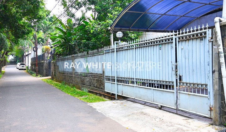 DiJual Rumah Tua di Jl Terusan Hang Lekir V DiJual Rumah Tua di Jl Terusan Hang Lekir V