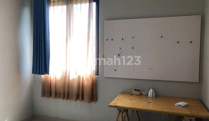 Sewa Rumah Bagus Bintaro Sektor 3 2