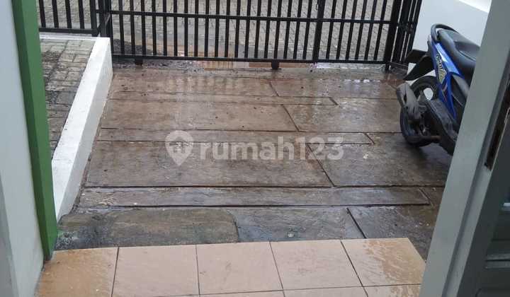 For Rent/Sale: 1-Story House in Cluster Near BSD For Rent/Sale: 1-Story House in Cluster Near BSD