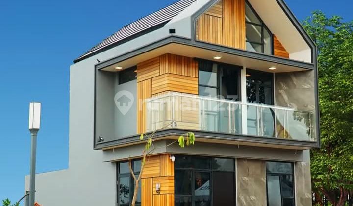 Selling Comfortable House in Legok Near BSD Selling Comfortable House in Legok Near BSD