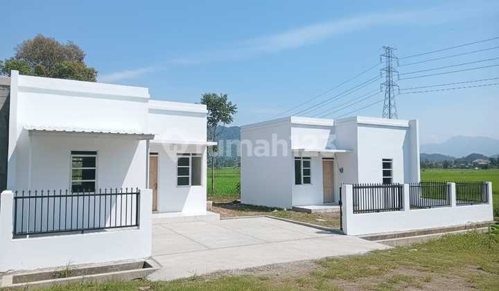 Jual Rumah Harga Subsidi Design Modern Disoreang Kutawaringin