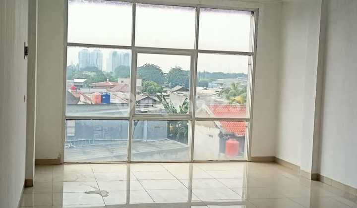 Dijual Ruko 3 Lantai di Green Park View Uk 4,5x12