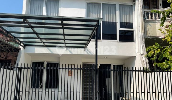 Dijual Rumah di Taman Kebon Jeruk Kembangan 6x18