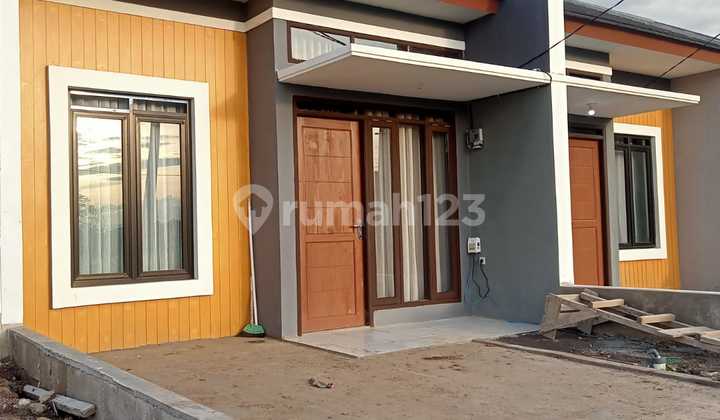 Sell Modern Minimalist House Near Sumarecon Toll 2