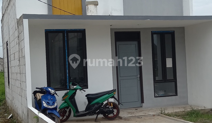 Jual Rumah Minimalis Modren Dekat Tol Sumarecon 2