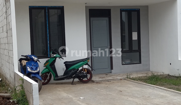 Jual Rumah Minimalis Modren Dekat Tol Sumarecon Jual Rumah Minimalis Modren Dekat Tol Sumarecon