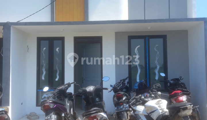 Jual Rumah Baru Paling Murah Dekat Ciwastra 