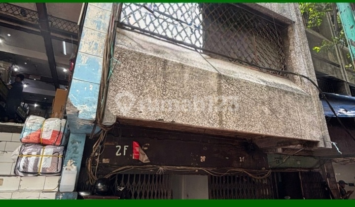 Cheap Shop House for Sale in Kebon Kacang, Central Jakarta - Bank Repossessed Asset 2