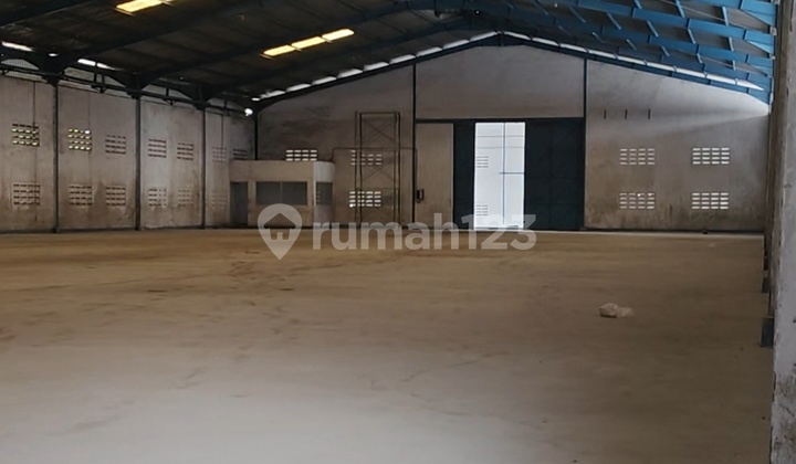 Disewakan Gudang atau Pabrik di Pasar Kemis Tangerang