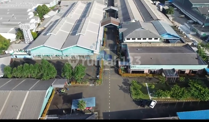 Dihual Pabrik di Jatake Tangerang
