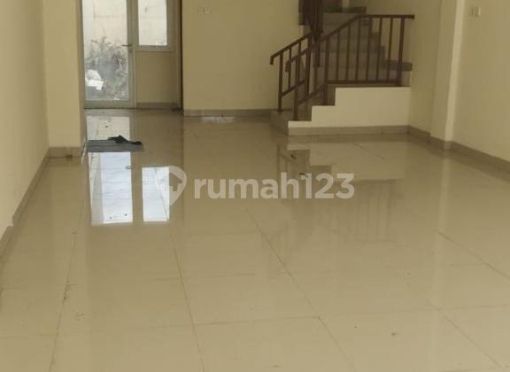 For Sale Cheap Attached Shophouses in Taman Surya 5 West Jakarta 2